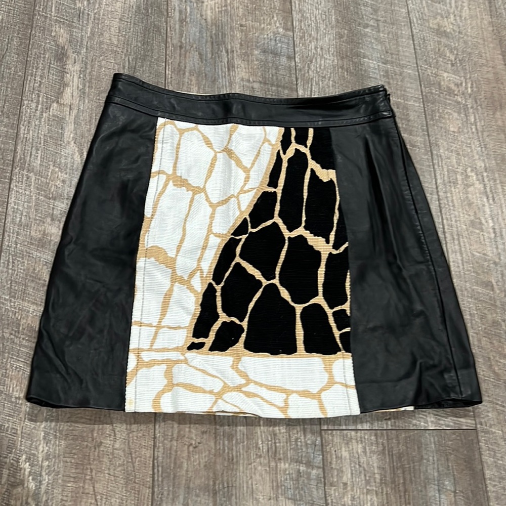 Rachel Zoe Black Leather + Snakeskin Print Skirt Size 6